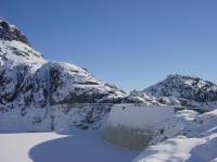 Emosson_hiver_05.jpg